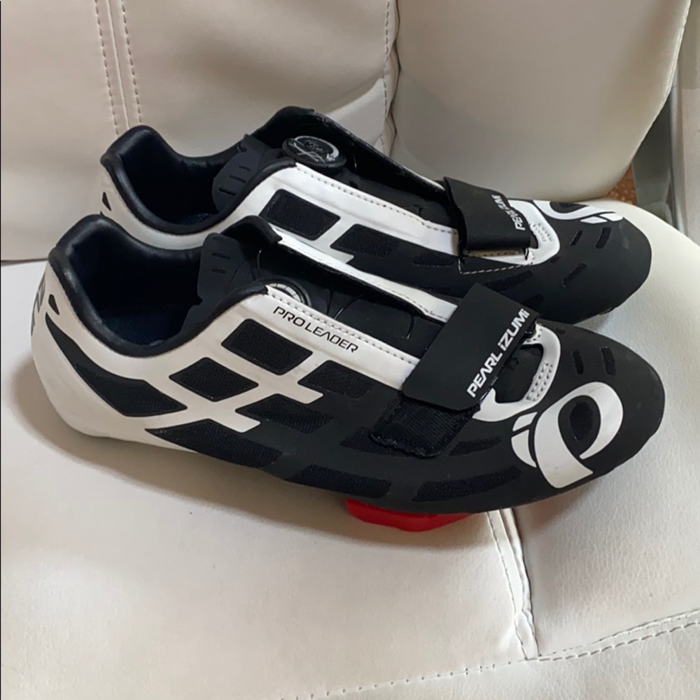 Pearl Izumi Pro Leader ll Spin Shoes